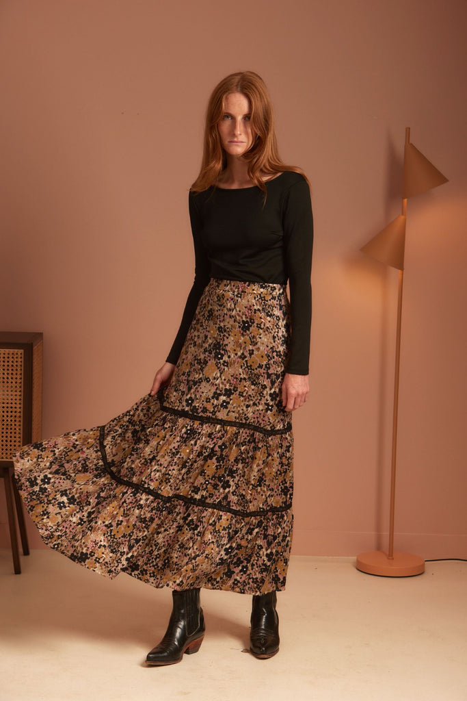 LOLA Floral Dress Outfit - Noir Bloom - kimosabiworld.com
