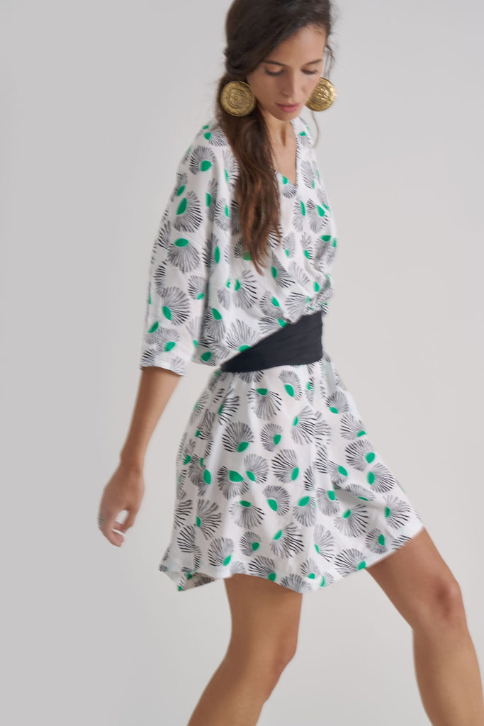 MARA Dress – Mystic Daisy White - kimosabiworld.com